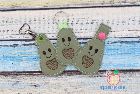 Review: Cartoon Avocado in the Hoop Keyfob